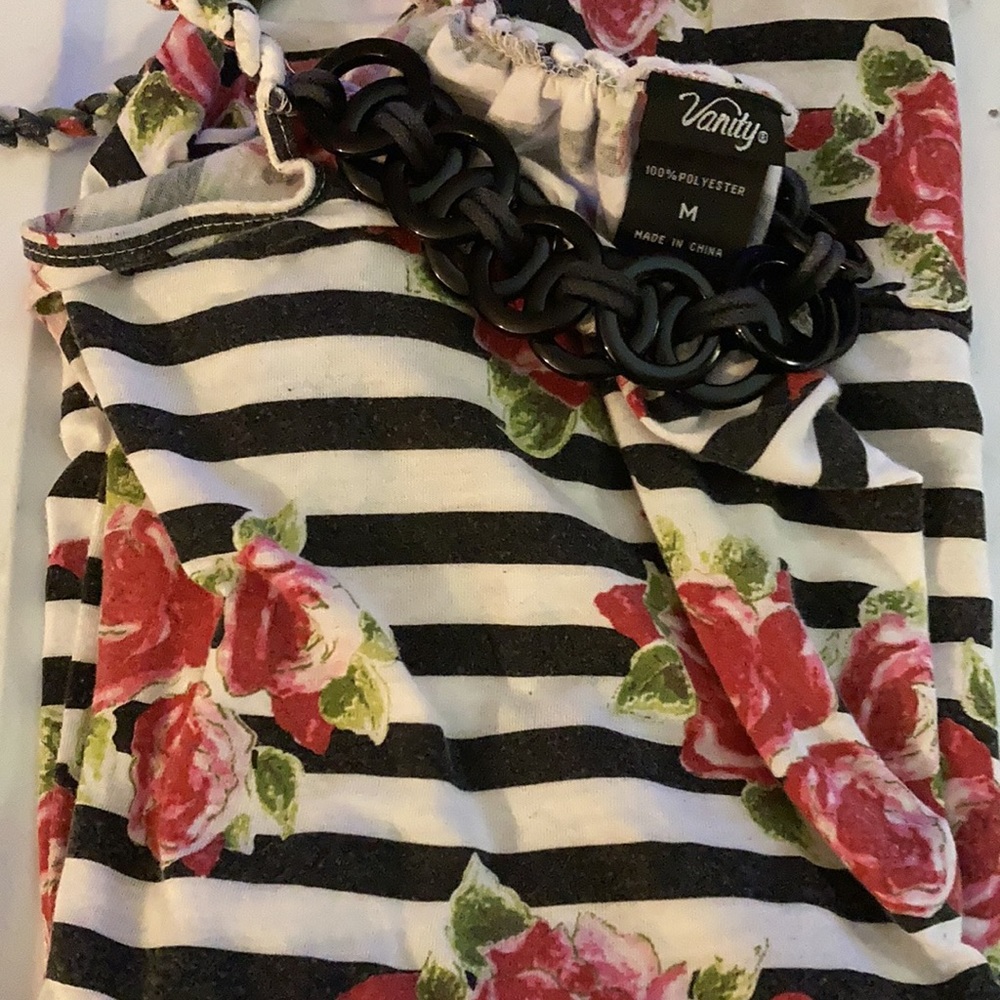 Shirt - Picture 2 of 2